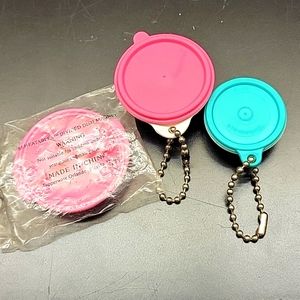 Tupperware magnet and Keychain